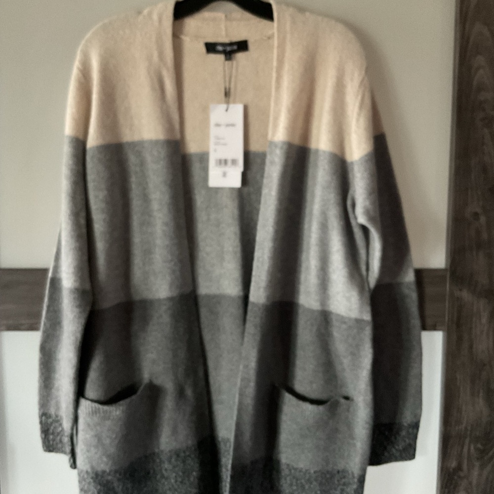 NWT- Striped women’s cardigan sweater